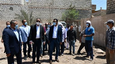 محافظ الفيوم: 