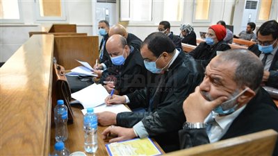  لحظة تأجيل محاكمة محمد بديع ومحمود عزت و77 من الإخوان في أحداث المنصة