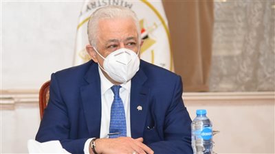 وزير التعليم: التنسيق مع المدارس الدولية للاستفادة من تطبيق 