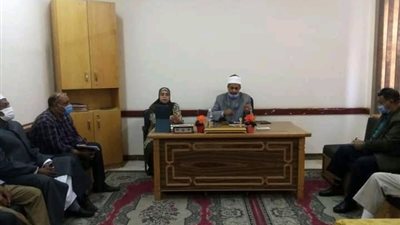 منطقة الأقصر الأزهرية تتابع استعدادات امتحانات الشهادة الثانوية (صور)