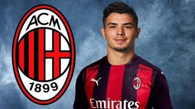 دياز يصل ميلان للكشف الطبي قبل توقيع العقد الجديد