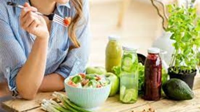 النباتيون أقل عرضة للإصابة بفيروس كورونا بنسبة 73% مقارنة بآكلي اللحوم (دراسة)