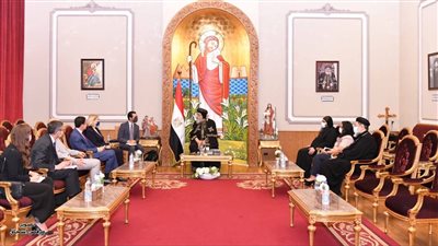 البابا تواضروس يستقبل رئيس لجنة الدفاع الوطني والقوات المسلحة بالبرلمان الفرنسي