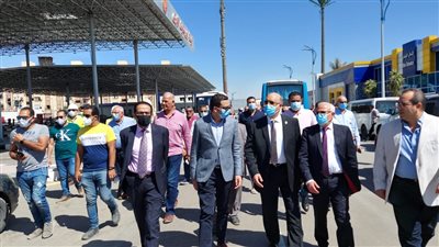 رئيس هيئة التعاونيات يشيد بمشروع الميناء البري والطفرة التنموية بضواحي بورسعيد (صور)  