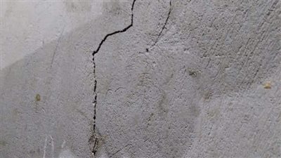 لجنة هندسية لفحص المنازل المتضررة بسبب التنقيب عن الآثار في 