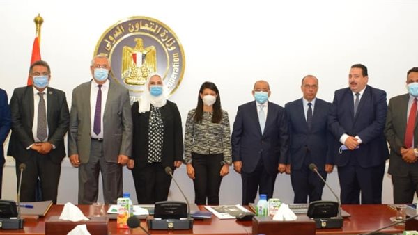 اجتماع 4 وزراء لبحث