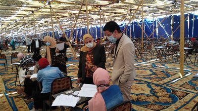 القائم بأعمال رئيس جامعة بنها يواصل جولاته ويتفقد الامتحانات بكليتي التربية والحاسبات (صور) 