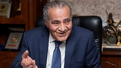 وزير التموين ينفي ارتفاع أسعار اللحوم: الطازجة بـ85 جنيهًا والمجمدة 65 (فيديو)