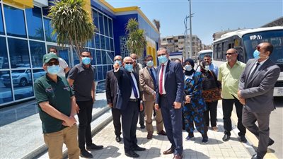 محافظ بورسعيد ومدير صندوق تطوير العشوائيات يتفقدان الميناء البري الجديد بالضواحي