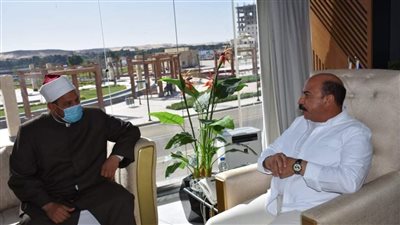 محافظ أسوان يستقبل وكيل وزارة الأوقاف الجديد