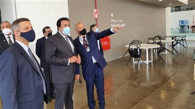 وزير التعليم العالي يزور جامعة نوفا البرتغالية (صور) 
