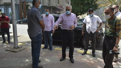 محافظ الجيزة يوجه بتلافي بعض الملاحظات بشارع الثورة قبل تسلُّم الأعمال 