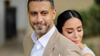 محمد فراج وبسنت شوقي يرقصان 