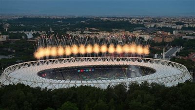 ظهور توتي ونيستا وأجواء حماسية في حفل يورو 2020 قبل مباراة إيطاليا وتركيا (صور)