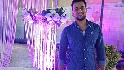 طالب من الأوائل يروي تفاصيل رفض تعيينه معيدًا بجامعة سوهاج (صور وفيديو)