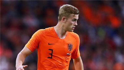 دي ليخت يغيب عن مباراة هولندا وأوكرانيا