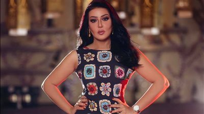 سمية الخشاب تهاجم  