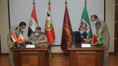 القوات المسلحة توقع بروتوكول تعاون مع كلية الطب بجامعة القاهرة