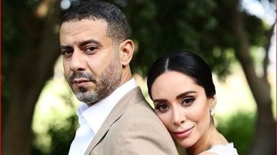 أمينة خليل تهنئ محمد فراج وبسنت شوقي بزفافهما