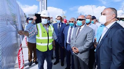  وزير النقل: تنفيذ خطة شاملة لتحويل الموانئ المصرية لمراكز لوجستية عالمية