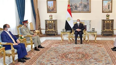رئيس هيئة الأركان الباكستانية يشيد بالتجربة المصرية في مختلف المجالات التنموية