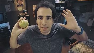 قاطع الدحيح.. جدل بسبب إنتاج برنامج الغندور بإشراف شركة مُطبعة مع إسرائيل (صور)