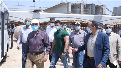 وزير النقل: إعادة تدوير إزالات المباني لتصنيع البلاط والانترلوك والخرسانات