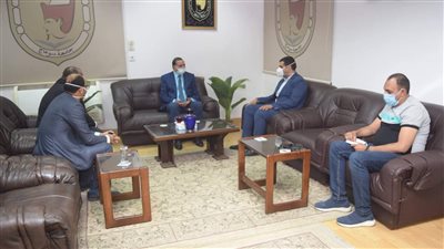 تركيب أحدث جهاز رنين مغناطيسي بمستشفى سوهاج الجامعي الجديدة