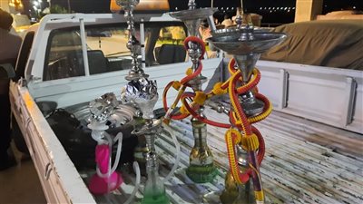 غلق وتشميع مقهيين بكفر الشيخ ومصادرة 7 شيش (صور)