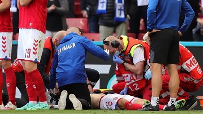 ترشيح الطاقم المنقذ لـ إريكسن في يورو 2020 لجائزة فيفا للعب النظيف