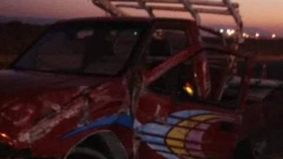 إصابة 6 أشخاص إثر انقلاب سيارة بطريق إدفو - مرسى علم