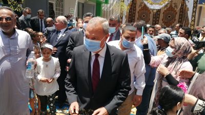 رئيس هيئة البريد يفتتح مكتب بريد ميت كنانة الجديد (صور)