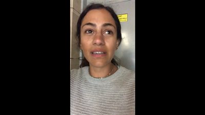 رفد موظف بمطار القاهرة والقبض عليه لالتقاطه صورًا لفتاة بهاتفه المحمول