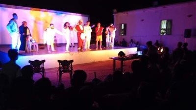 اكتشاف مواهب وعرض 