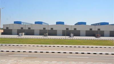 بتكلفة 858 مليون جنيه.. محافظ سوهاج يتفقد مجمع الصناعات الصغيرة بغرب جرجا 