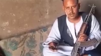 قبل مقتله.. تاجر 