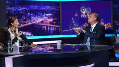 مشادة بين محامي وحقوقية على الهواء.. ويؤكد: 