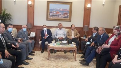 وفد من محلية النواب يزور بورسعيد