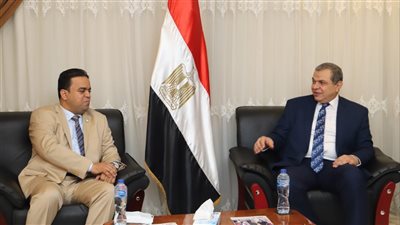 محمد سعفان ووزير العمل الليبي يتفقان على تشكيل لجنة لإتمام الربط الإلكتروني بين الوزارتين