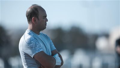 موسيماني يجتمع مع طبيب الفريق على هامش مران الأهلي