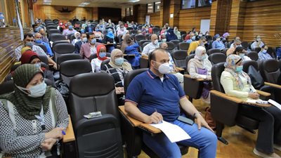 بدء تنفيذ برامج تنمية قدرات الموظفين المرشحين للانتقال للعاصمة الإدارية