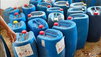 ضبط 2 طن مواد حافظة داخل معمل ألبان في البحيرة