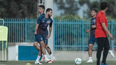 المنتخب الأولمبي يكثف اتصالاته مع الأهلي لاستبعاد بيكهام من نهائي دوري الأبطال (خاص)