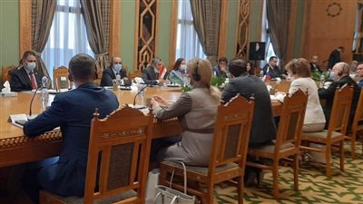 مشاورات مصرية روسية لإطلاق فعاليات عام التبادل الإنساني بين البلدين