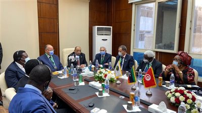 وزير التنمية المحلية ومحافظ القاهرة يشهدان تدشين مقر إقليم شمال إفريقيا بالنزهة 