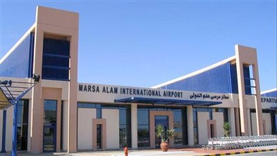مصدر: مطار مرسى علم يستقبل 10 آلاف سائح خلال الأسبوع الجاري 