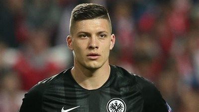 تقارير صحفية: ريال مدريد يريد التخلص من لوكا يوفيتش