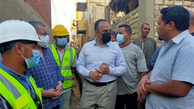 محافظ المنيا يكلف نائبه بمتابعة تنفيذ مشروعات حياة كريمة