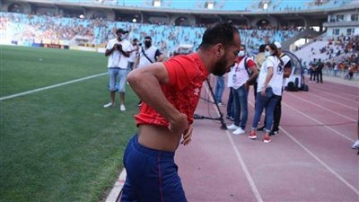 وليد سليمان يتعرض لحالة إغماء داخل غرفة ملابس الأهلي