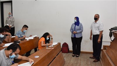 5 آلاف طالب يؤدون الامتحانات النهائية بحاسبات عين شمس 